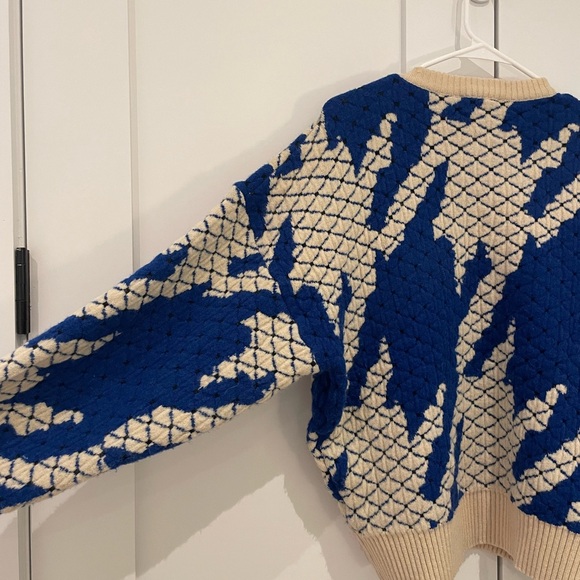 Bohme Blue and Cream pattern Sweater - Picture 3 of 5